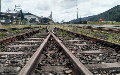 Jalan Panjang Kereta Api di Padangsche Bovenlanden